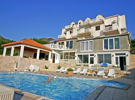 Pansion Arte Zvrko Apartman Zvekovica Kültér fotó