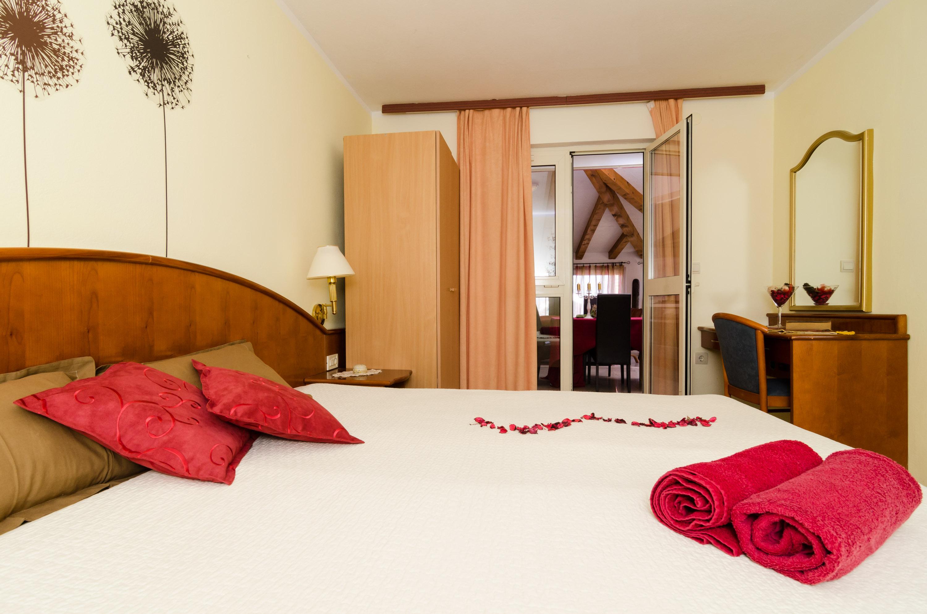 Pansion Arte Zvrko Apartman Zvekovica Kültér fotó